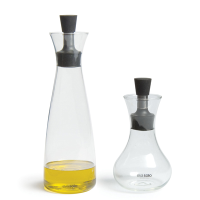 Oil jars, sprays and drizzlers