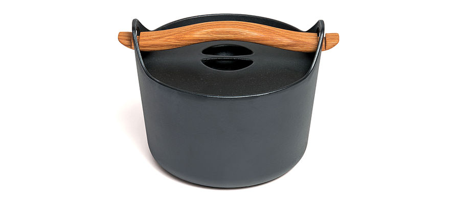 Timo Sarpaneva cast iron