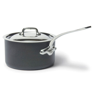 Saucepans and saute pans