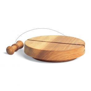 Dave Regester cheese board with wire cutter 23cm
