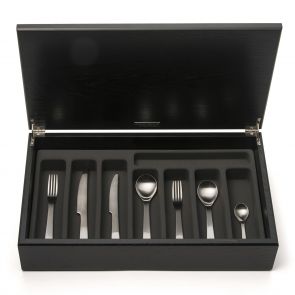 Universal cutlery canteen box oak