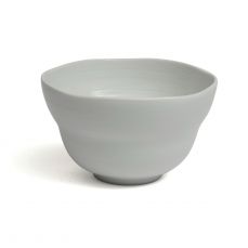 Gozan white deep bowl 13.5cm