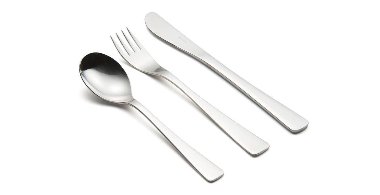 Café cutlery viewed from the side.