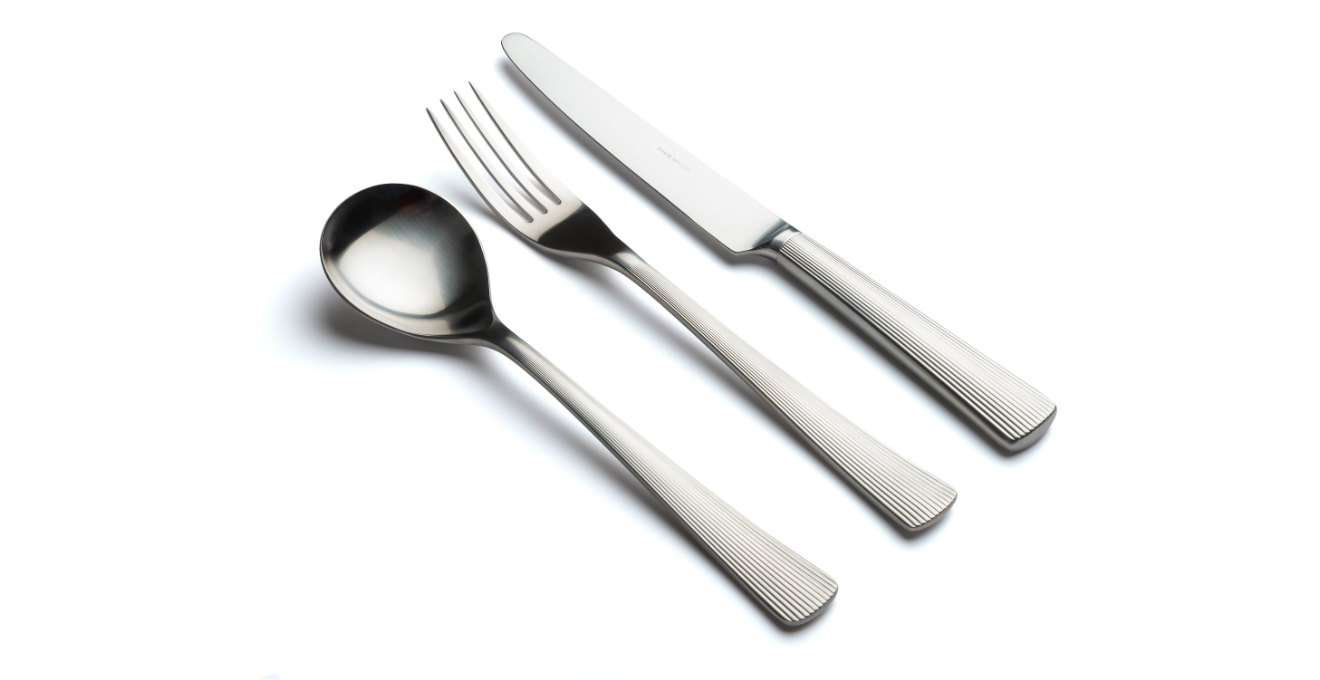 Liner cutlery viewed from the side.