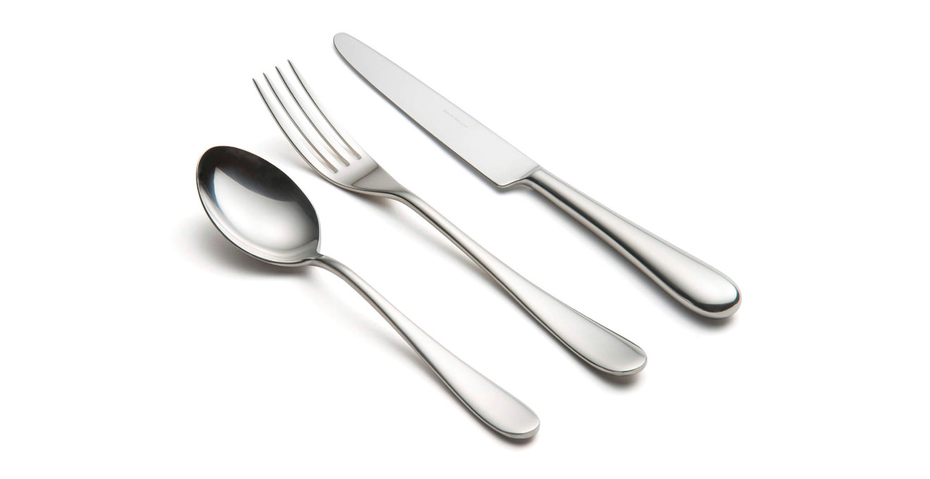 Paris cutlery viewed from the side.