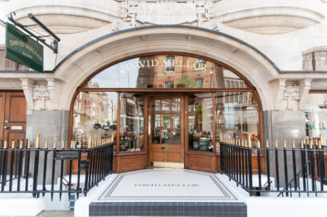 Exterior shot of the Sloane Square shop.